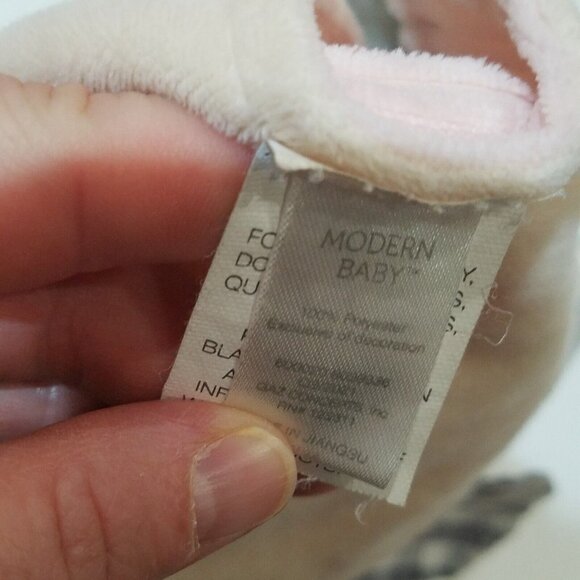 Modern Baby Bunny Lovey Pink Cream Ribbed Rattle Security Blanket Baby Toy - Picture 7 of 10